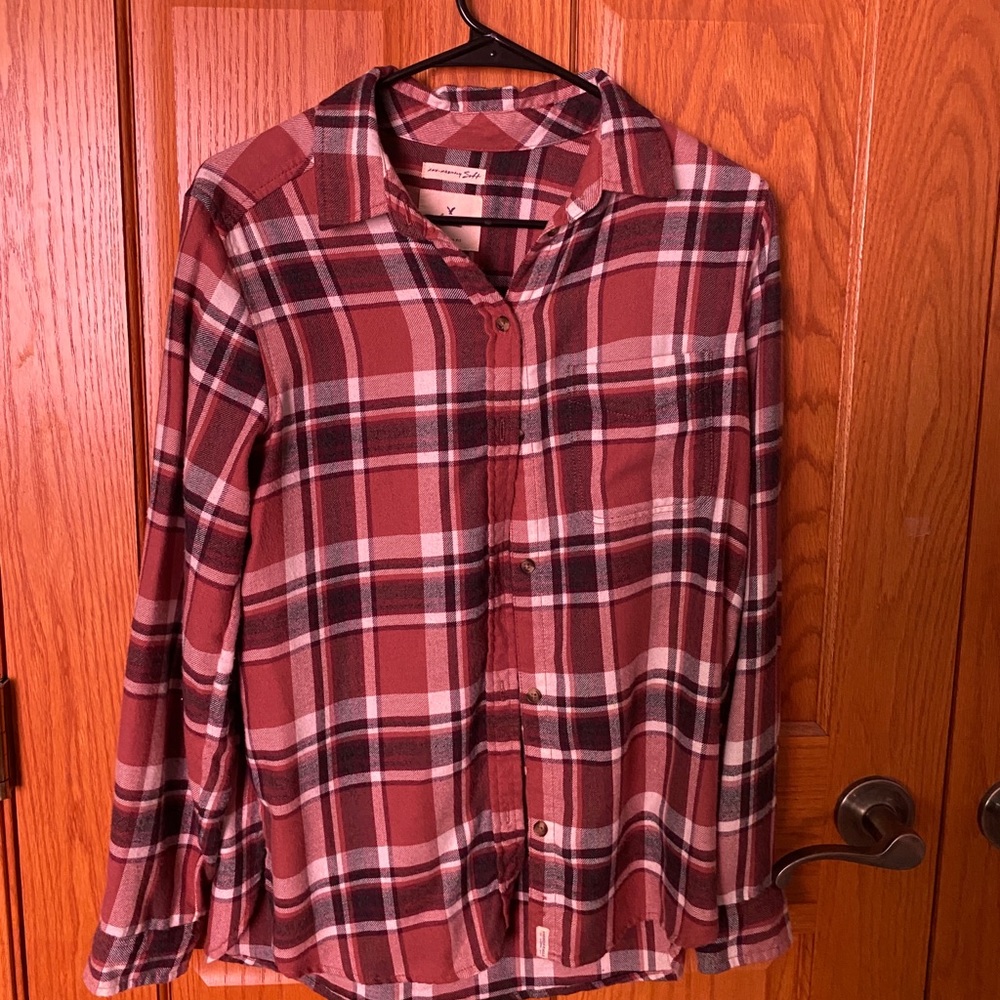 American Eagle Boyfriend Fit Flannel Shirt | magenta and gray plaid